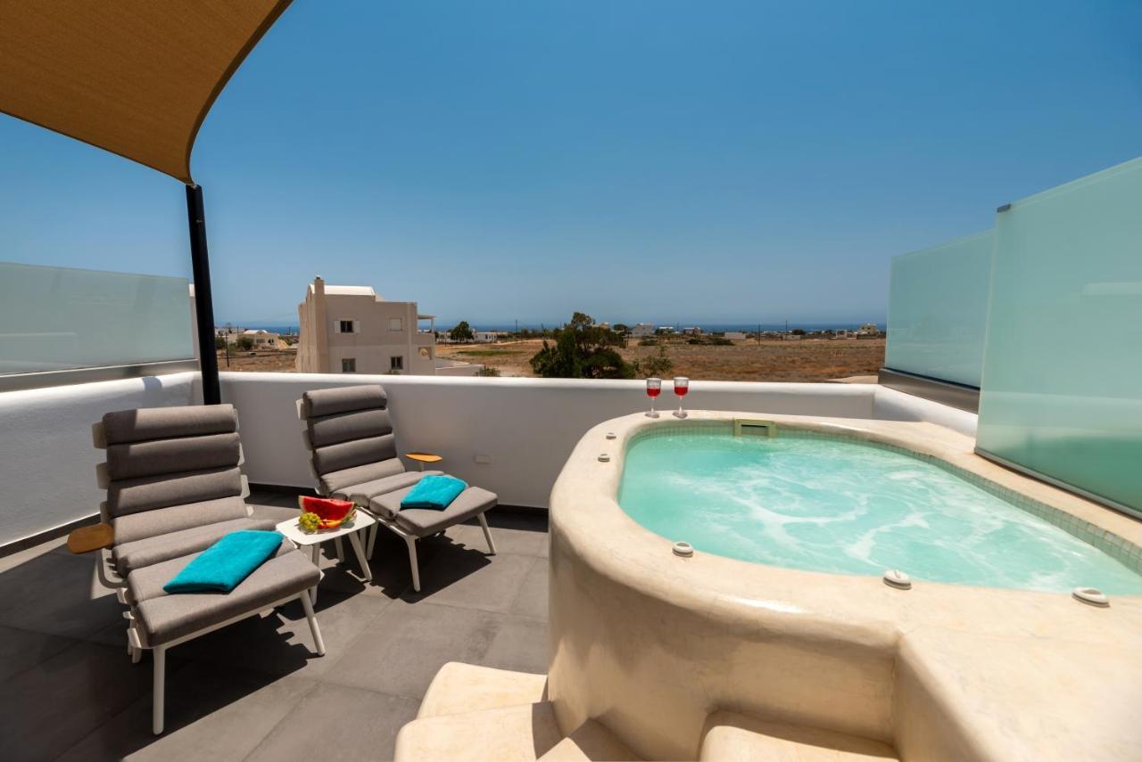 Modern Dome Homes Of Santorini Perissa  Bagian luar foto
