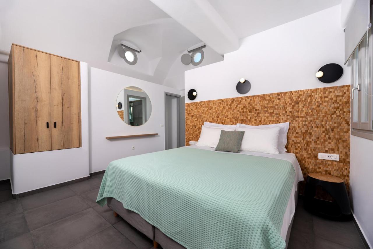 Modern Dome Homes Of Santorini Perissa  Bagian luar foto